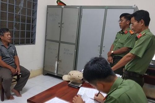Khởi tố thuyền trưởng và chủ tàu cá đưa 27 ngư phủ ra nước ngoài khai thác thủy sản trái phép