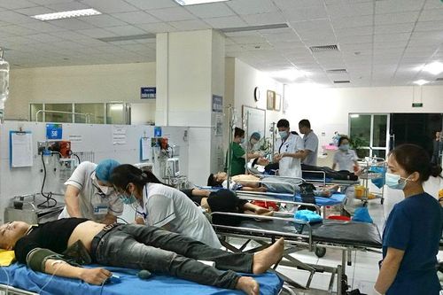 Rượu là nguyên nhân gây ra vụ ngộ độc ở Bắc Kạn