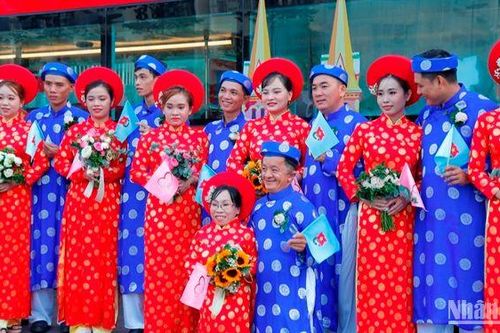 82 cặp đôi cùng lên xe hoa trong ngày 20/10