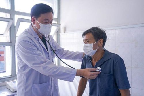 Phình động mạch chủ sau cơn đau lưng