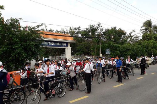 Mô hình 'Cổng trường an toàn giao thông' phát huy tác dụng