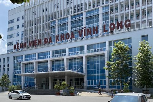 Cựu Giám đốc Bệnh viện Đa khoa Vĩnh Long nhận 'lại quả' 1,4 tỷ đồng từ Cty Việt Á