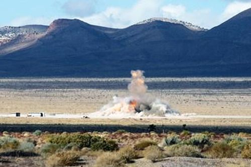 Mỹ thử nghiệm vụ nổ dưới lòng đất tại bãi thử hạt nhân ở Nevada