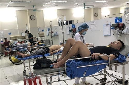 Bắc Kạn: Công bố nguyên nhân khiến 5 người nhập viện sau khi ăn lẩu