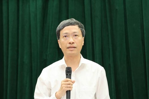 Chuyển COVID-19 sang nhóm B: Bộ Y tế vẫn khuyến cáo đeo khẩu trang