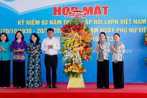 Bình Dương: Họp mặt kỷ niệm 93 năm thành lập Hội LHPN Việt Nam