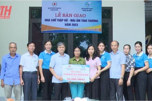 Trao mái ấm tình thương cho hội viên phụ nữ có hoàn cảnh đặc biệt khó khăn tại huyện Thọ Xuân