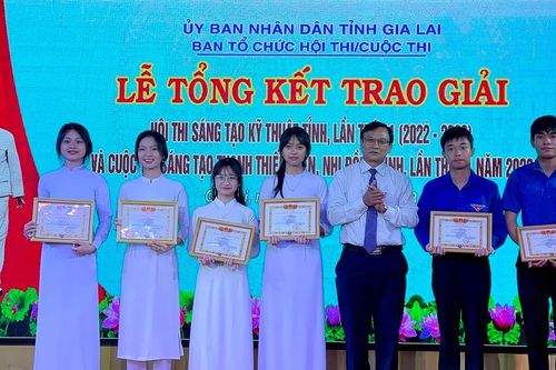 Ươm mầm sáng tạo khoa học kỹ thuật