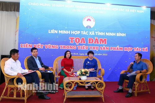 Tọa đàm liên kết vùng trong tiêu thụ sản phẩm HTX