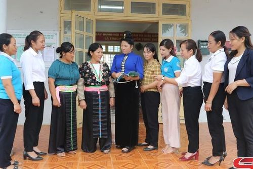 Hiệu quả các phong trào thi đua của phụ nữ Sốp Cộp