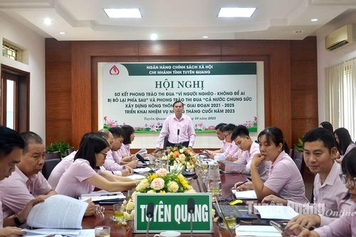 1.218 hộ nghèo được vay vốn hỗ trợ đất sản xuất, đất nhà ở, làm nhà ở
