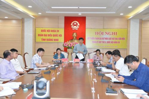 Đoàn ĐBQH tỉnh Quảng Ninh lấy ý kiến tham gia vào dự thảo Luật Đất đai (sửa đổi)