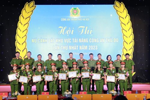 Tôn vinh những nữ Cảnh sát khu vực tài năng của Công an Thủ đô