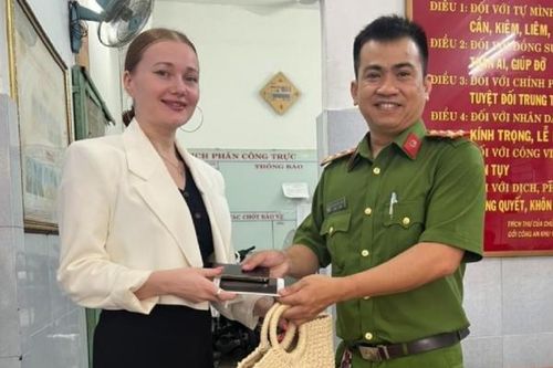 Niềm vui khó quên ngày 20/10 của một phụ nữ Nga