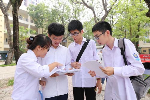 Nhóm ngành nghề khối A dễ xin việc, lương cao nhất