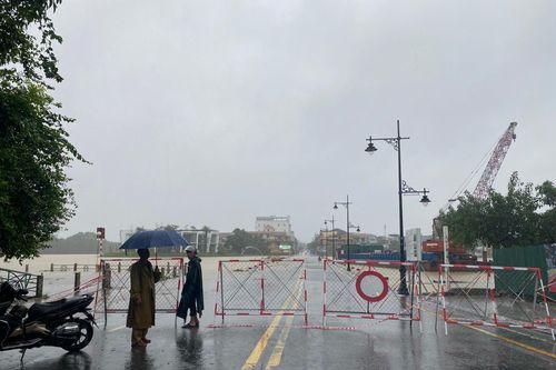 Cảnh báo mưa lớn ở Thừa Thiên - Huế, hai thủy điện tăng cường xả nước