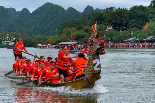 Về với bơi chải Hương Sơn