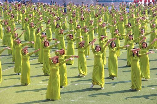 Sôi nổi hoạt động chào mừng Ngày Phụ nữ Việt Nam