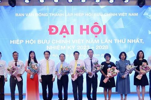 Ông Nguyễn Trường Giang là Chủ tịch Hiệp hội Bưu chính Việt Nam