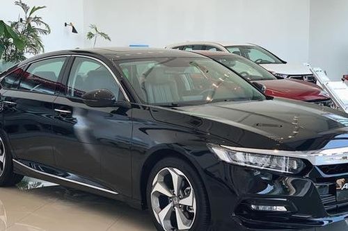 Lộ diện xe ô tô hạng sang của Honda giảm giá cả trăm triệu, rẻ hơn cả Camry: Ai đủ điều kiện để mua?