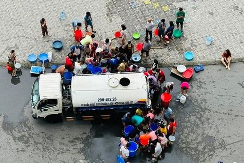Vì sao Hà Nội thiếu nước sạch?