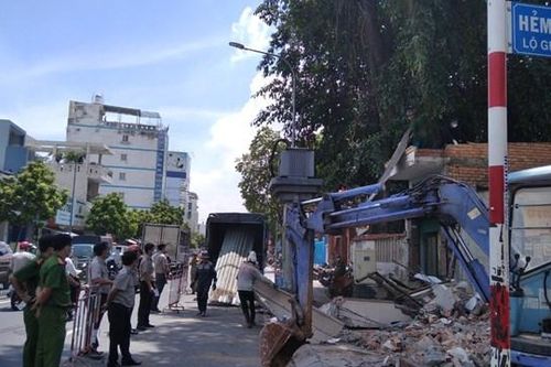 Bát nháo nhà trọ 'chui'