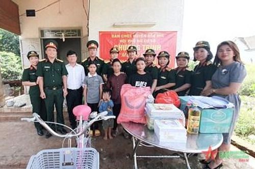 Lan tỏa mô hình 'Mẹ đỡ đầu' ở Đắk Nông