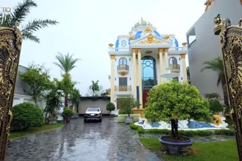 Mục sở thị lâu đài 'độc nhất vô nhị' ở Hòa Bình
