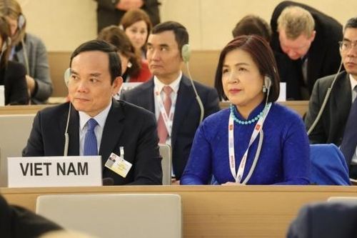 Cán bộ ngoại giao nữ: Tự hào mang sứ mệnh vì quyền con người