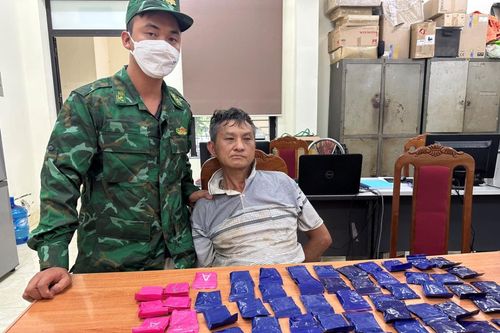 Triệt phá Chuyên án A1-822p, bắt giữ 2 đối tượng vận chuyển số lượng lớn ma túy tổng hợp