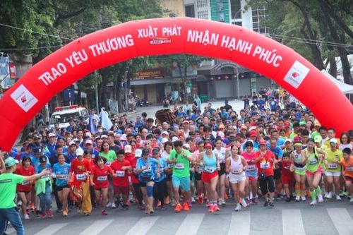 Sôi động giải chạy Mottainai Run 2023 giúp đỡ các em nhỏ có hoàn cảnh khó khăn
