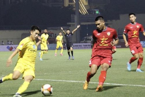 Thanh Hóa và Hà Tĩnh chia điểm trong thế trận rượt đuổi bàn thắng