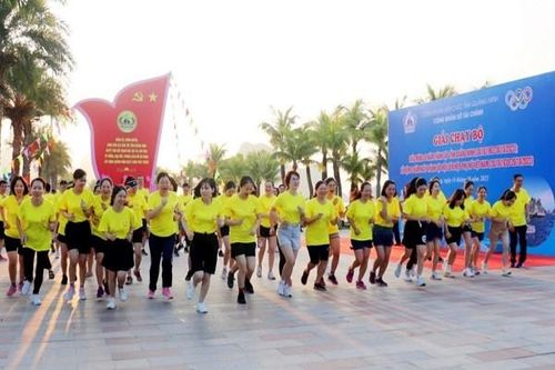 Quảng Ninh hân hoan mừng ngày lễ trọng đại