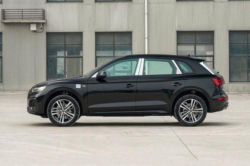 Audi Q5L 2024 chốt giá gần 1,3 tỷ đồng