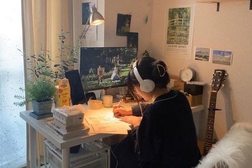 Cô gái cải tạo nhà 9m2 quá giỏi: Nhà thuê nhưng cuộc sống là của mình!