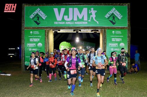 Sôi nổi Giải chạy Marathon băng rừng Việt Nam - Pù Luông lần thứ VI - năm 2023