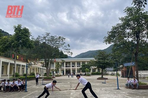 Xây dựng trường chuẩn quốc gia ở Quan Sơn