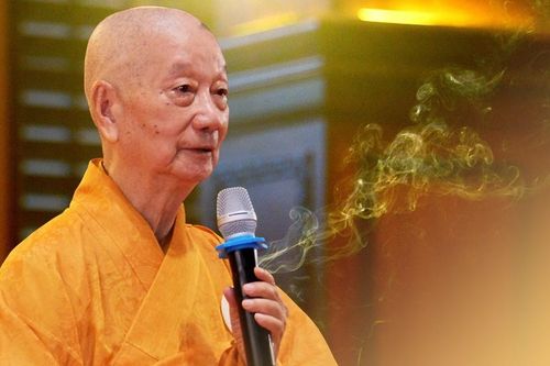 Trưởng lão Thích Trí Quảng giảng về ý nghĩa phương tiện trong kinh Pháp hoa