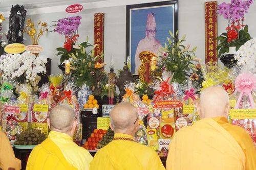 Lễ tưởng niệm Hòa thượng Thích Định Quang - Thành viên Hội đồng Chứng minh tại chùa Huỳnh Kim