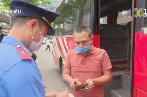 Hà Nội siết chặt kiểm soát vận tải hành khách