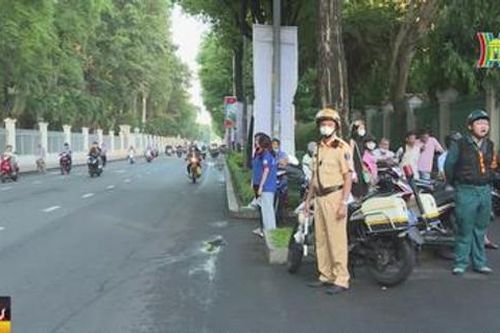 Hiệu quả thí điểm bảo đảm ATGT trước cổng trường học