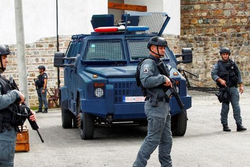 Đặc phái viên EU và Mỹ kêu gọi Kosovo và Serbia nối lại đối thoại