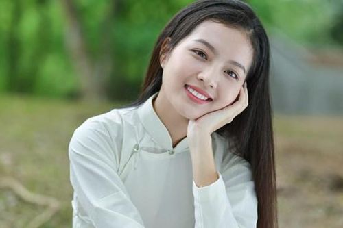 Nhan sắc mỹ nhân đóng vai Út Trong trong 'Đất rừng phương Nam'