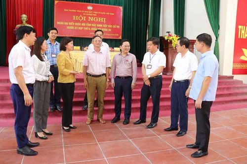 Cử tri Bắc Ninh đề nghị xem xét tăng mức lương tối thiểu vùng vào năm 2024