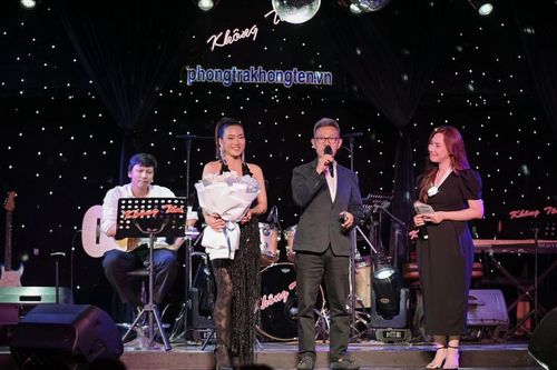 Nhạc sĩ Quốc Bảo: 'Trini là họa mi của những tình ca ngùn ngụt lửa'