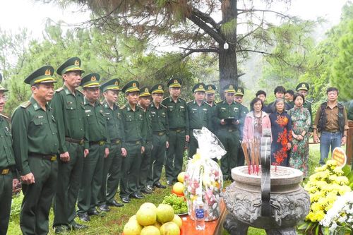 Nhiều hoạt động thiết thực, ý nghĩa trong chương trình tri ân 'Vũng chùa, Ngày về'