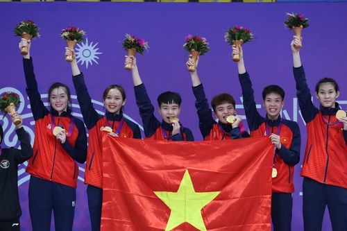 Những 'cô gái vàng' của cầu mây Việt Nam