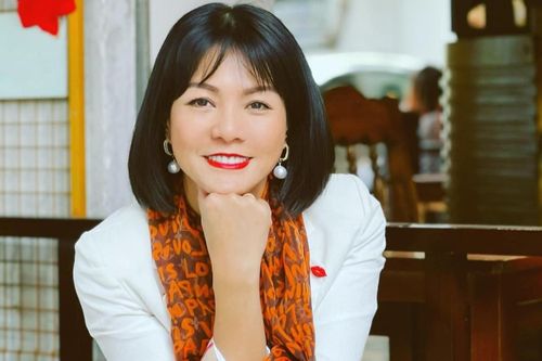 Nhan sắc U50 rực rỡ của nữ diễn viên chuyên vào vai phu nhân chủ tịch