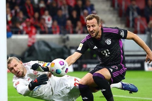 Harry Kane lập công, Bayern Munich vẫn xếp sau 3 đội