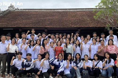 Danh sách các thủ khoa học sinh giỏi tỉnh lớp 12 của Nghệ An